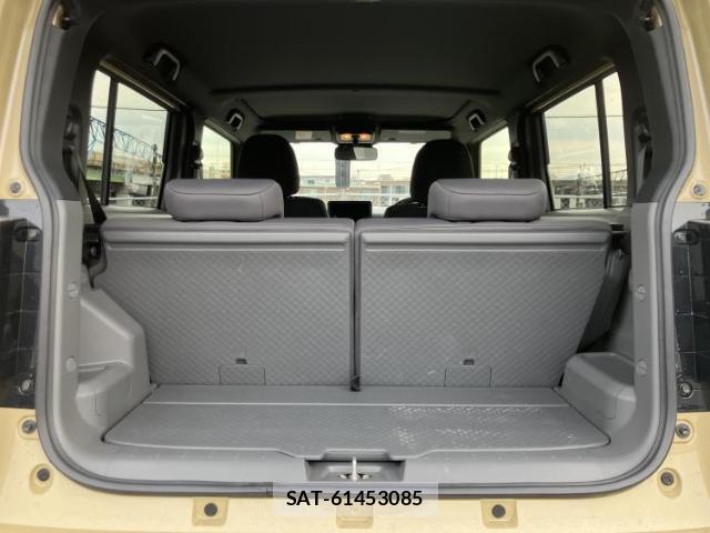 Daihatsu TAFT 2025-04 8878192-7