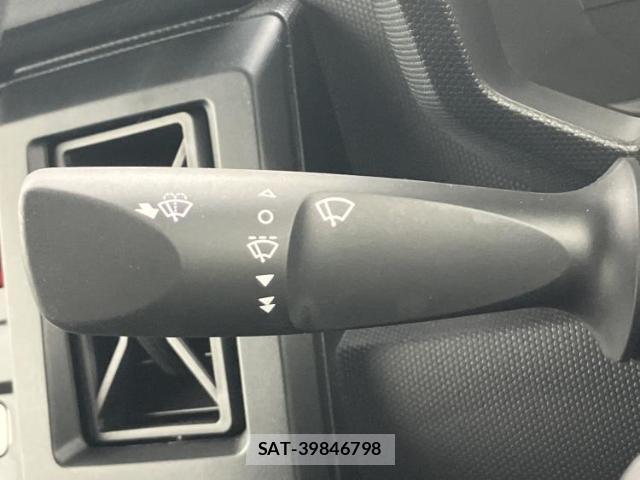 Daihatsu TAFT 2025-04 8878330-11