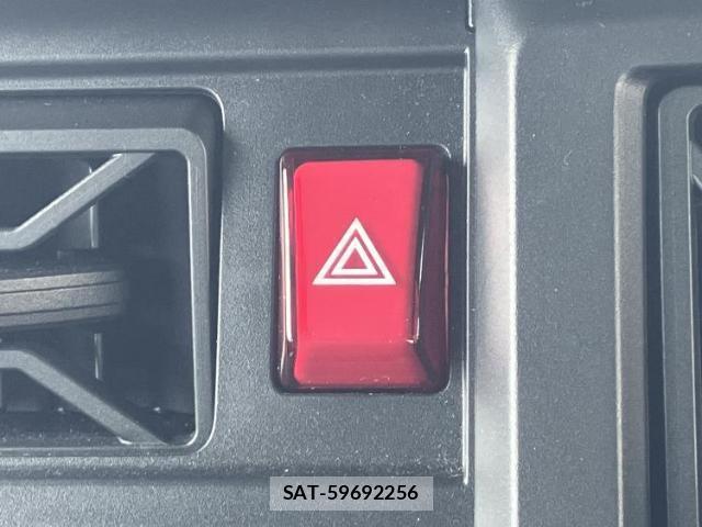 Daihatsu TAFT 2025-04 8878331-17