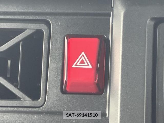 Daihatsu TAFT 2025-04 8878332-17