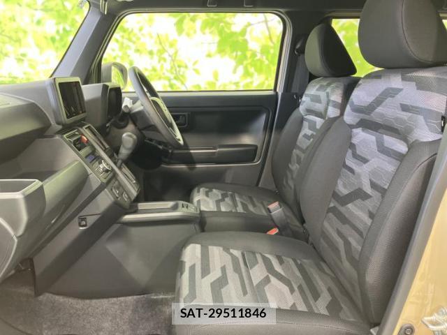 Daihatsu TAFT 2025-04 8878421-5