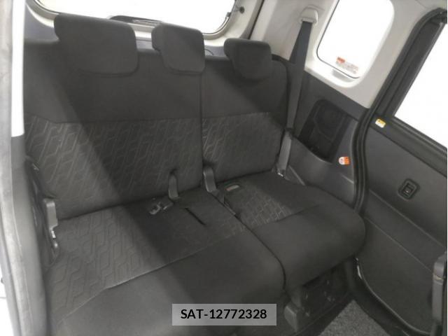 Toyota TANK 2019-04 8877848-5