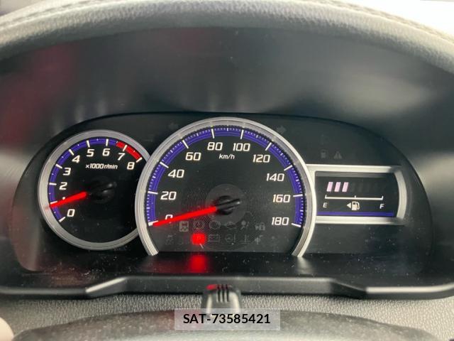 Toyota TANK 2018-02 8877964-17