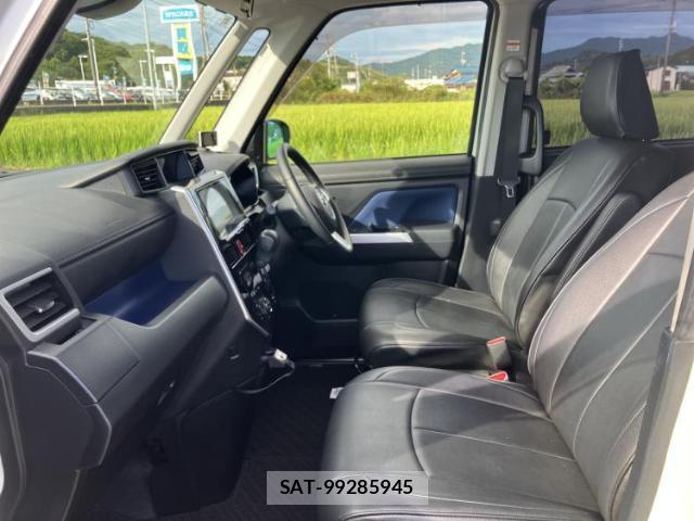 Toyota TANK 2018-01 8878225-5