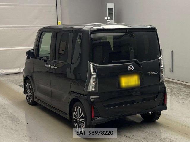 Daihatsu TANTO 2025-10 8876202-1