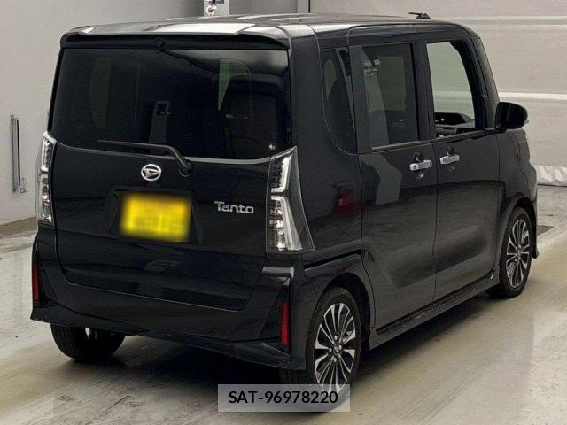 Daihatsu TANTO 2025-10 8876202-10
