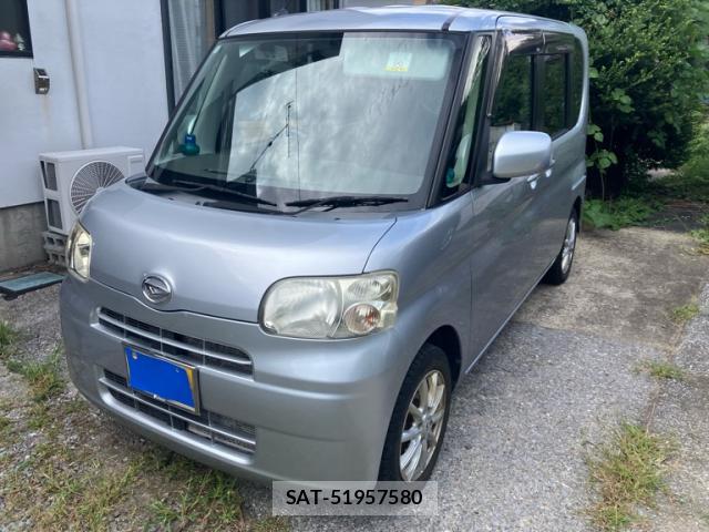 Daihatsu TANTO 2013-02 8876415-1