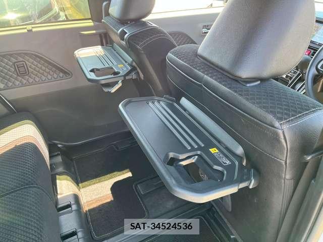 Daihatsu TANTO 2020-03 8876627-6
