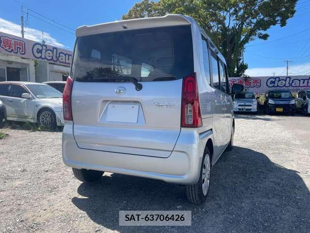 Daihatsu TANTO 2021-05 8876632-1