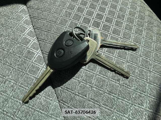 Daihatsu TANTO 2021-05 8876632-3