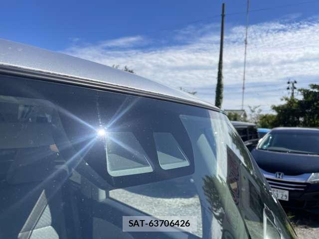 Daihatsu TANTO 2021-05 8876632-6