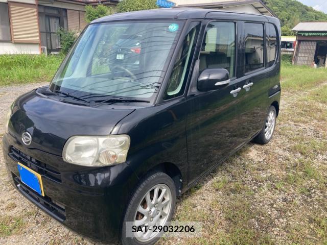 Daihatsu TANTO 2011-09 8876636-0