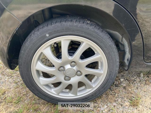 Daihatsu TANTO 2011-09 8876636-15
