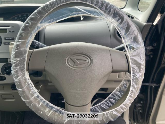 Daihatsu TANTO 2011-09 8876636-3