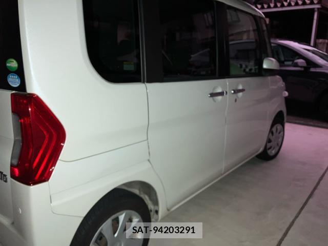 Daihatsu TANTO 2015-11 8876694-2