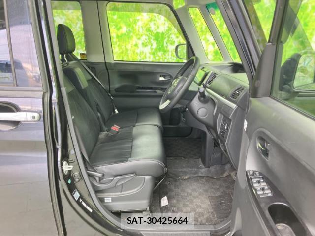 Daihatsu TANTO 2018-01 8876734-3