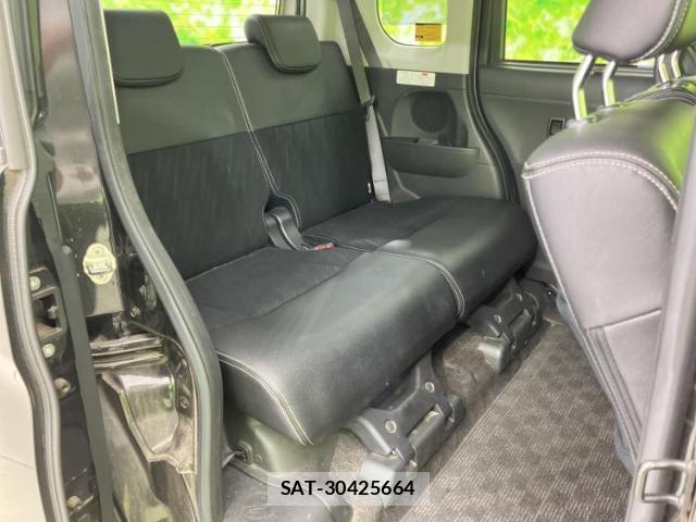 Daihatsu TANTO 2018-01 8876734-4