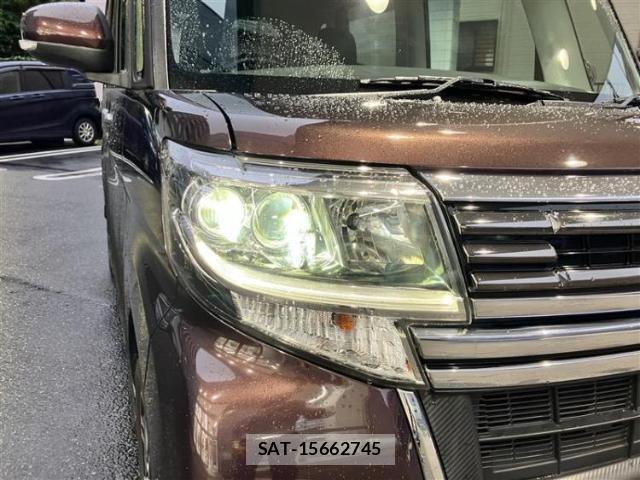 Daihatsu TANTO 2018-06 8876762-17