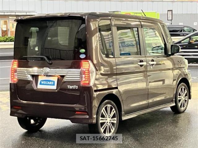 Daihatsu TANTO 2018-06 8876762-2