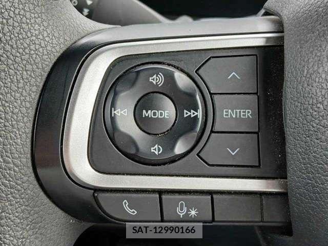 Daihatsu TANTO 2022-04 8877489-12