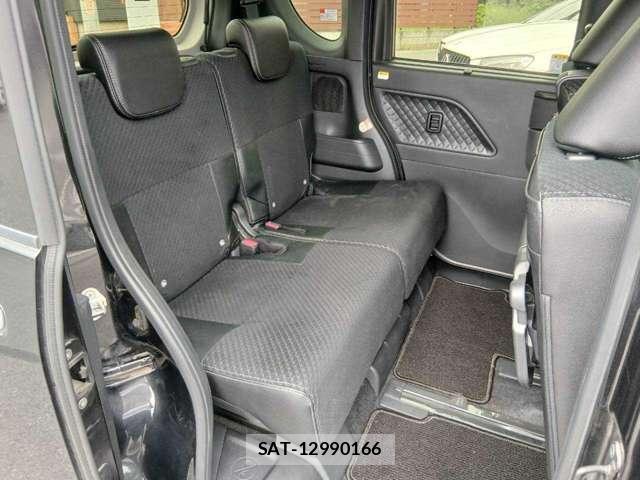 Daihatsu TANTO 2022-04 8877489-7