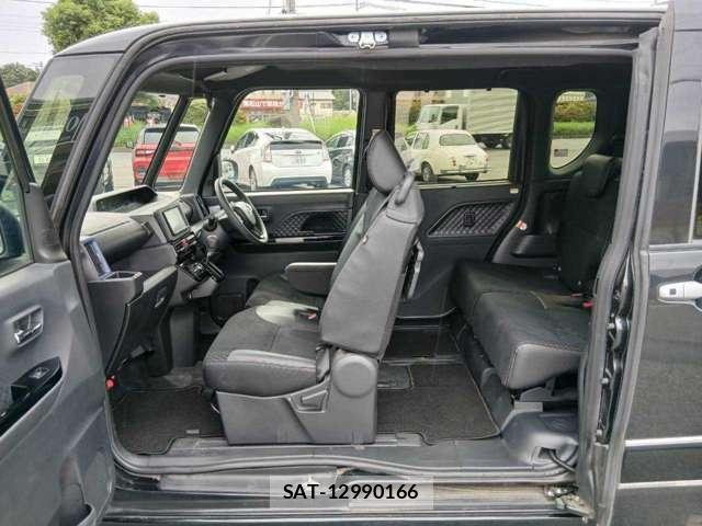 Daihatsu TANTO 2022-04 8877489-8