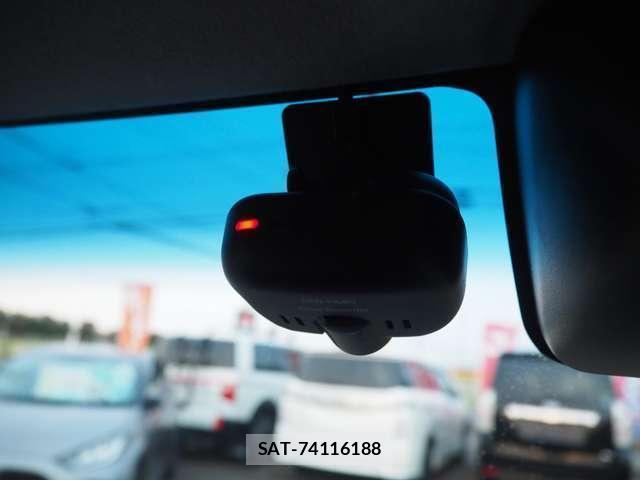 Daihatsu TANTO 2018-07 8877492-12