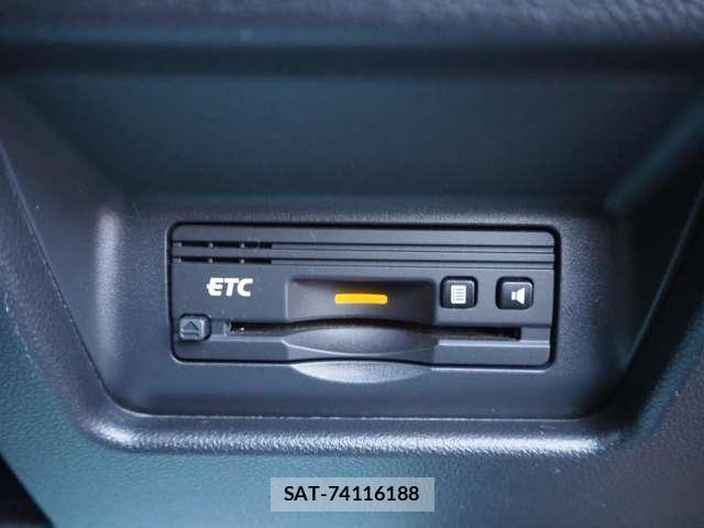 Daihatsu TANTO 2018-07 8877492-13