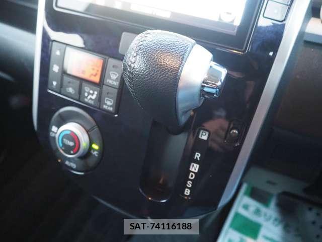 Daihatsu TANTO 2018-07 8877492-18