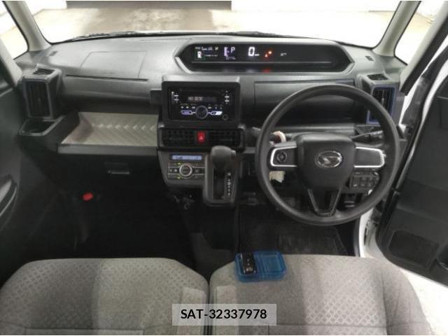 Daihatsu TANTO 2021-06 8877849-2