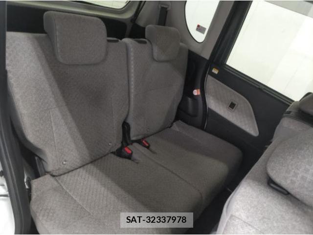 Daihatsu TANTO 2021-06 8877849-5