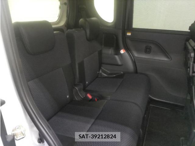Daihatsu TANTO 2024-08 8877854-5