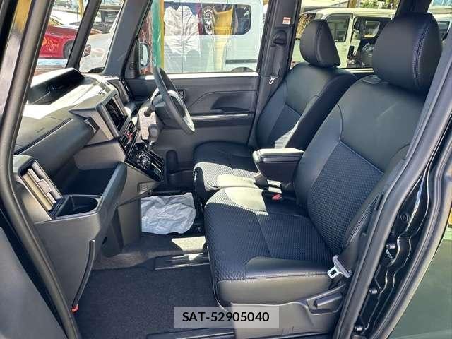 Daihatsu TANTO 2025-11 8877863-4