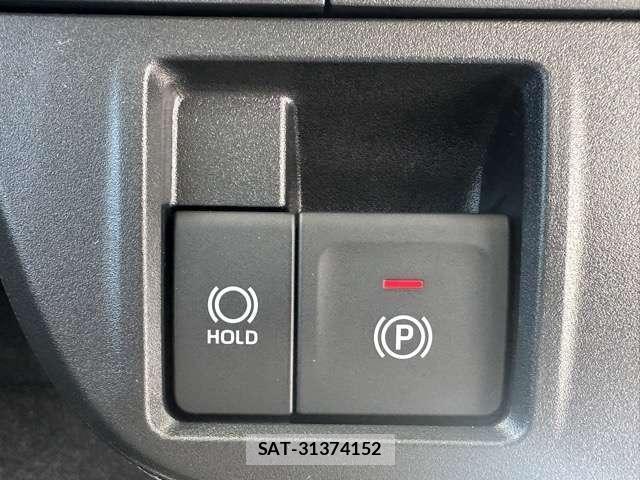 Daihatsu TANTO 2025-08 8877864-17