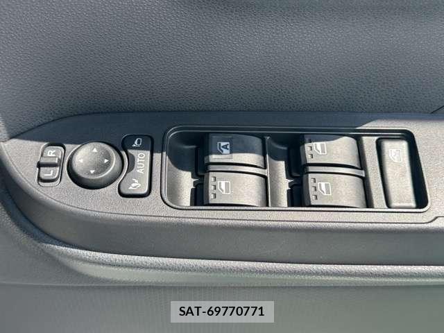 Daihatsu TANTO 2025-01 8877866-13
