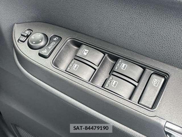 Daihatsu TANTO 2025-10 8877867-15
