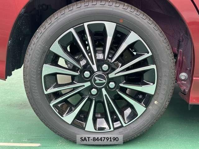 Daihatsu TANTO 2025-10 8877867-8