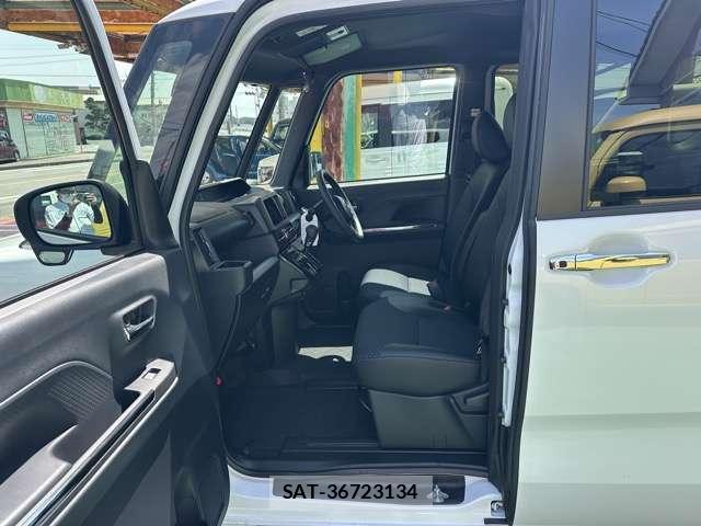 Daihatsu TANTO 2025-01 8877893-4