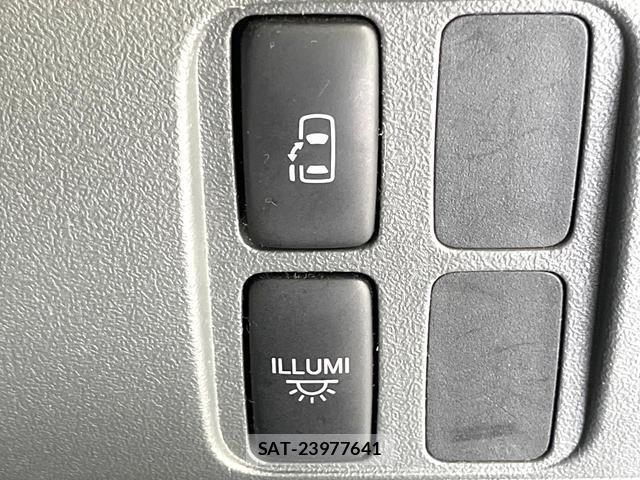 Daihatsu TANTO 2008-05 8878028-2