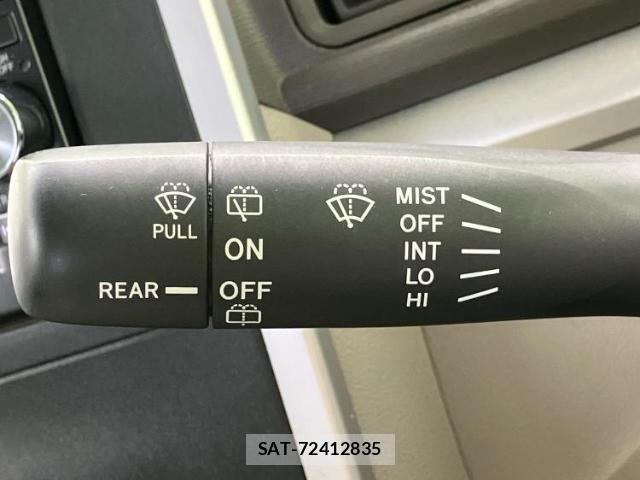 Daihatsu TANTO 2015-03 8878049-16