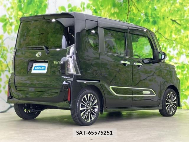 Daihatsu TANTO 2023-01 8878101-2