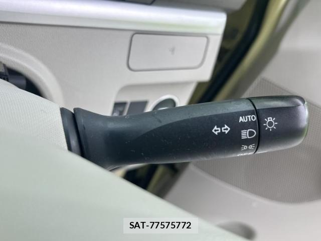 Daihatsu TANTO 2014-01 8878158-16