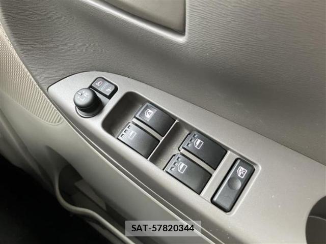 Daihatsu TANTO 2017-07 8878226-13