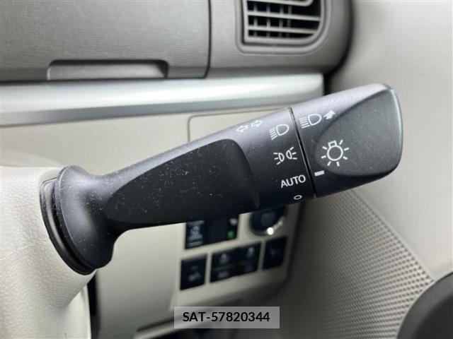 Daihatsu TANTO 2017-07 8878226-15