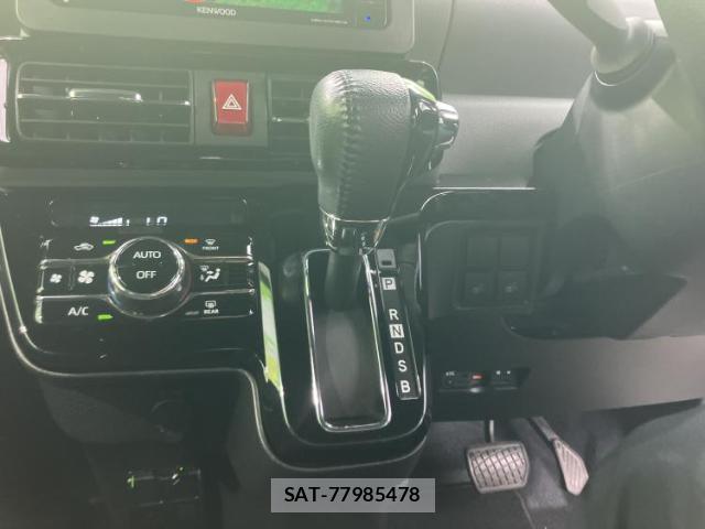 Daihatsu TANTO 2020-04 8878242-16