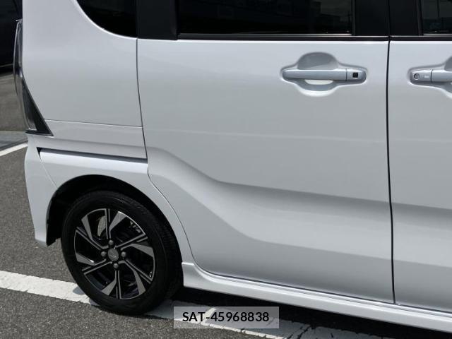 Daihatsu TANTO 2020-09 8878404-4