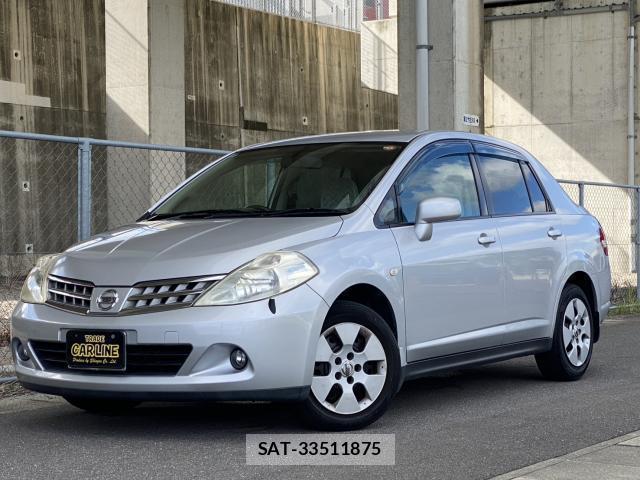 Nissan TIIDA LATIO 2010-09 8876527-0