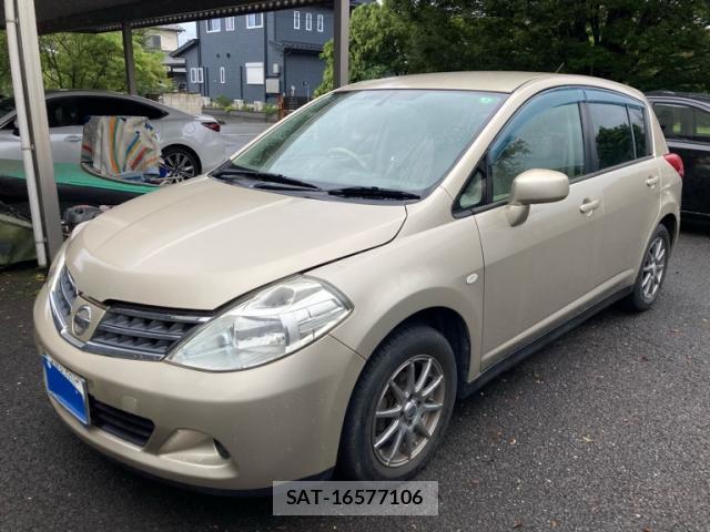 Nissan TIIDA 2010-07 8875963-1