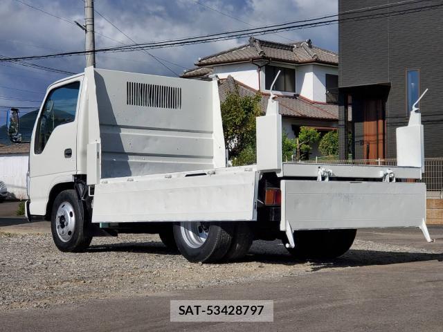 Mazda TITAN 2007-11 8876526-8