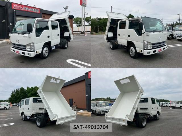 Mazda TITAN 2014-04 8876817-7